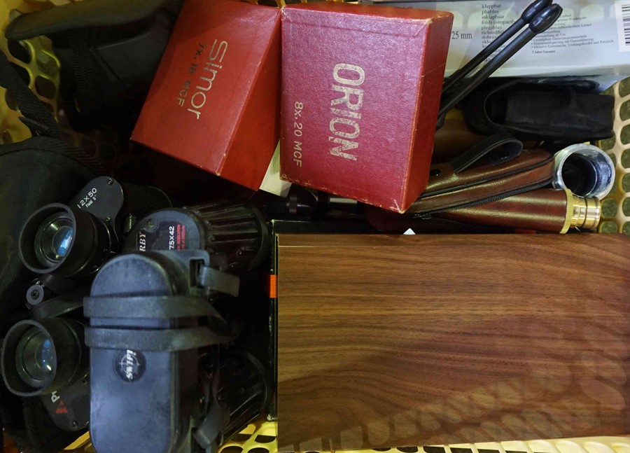 Box of Binoculars with Similar Accesories, to include a boxed trekking set, five pairs of - Image 2 of 2