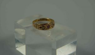 15ct Gold Ruby and Diamond Ladies Ring, circa early 20th century, Set with small Ruby and Diamond