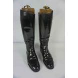 Super Regent, Pair of Gents Black Leather Riding Boots, Style no 4702, With fitted Wooden trees,