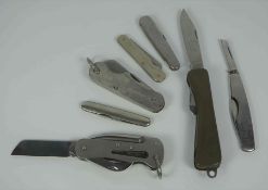 Warris of Sheffield, Military Issue Pocket Knife, Marked 1953, With Broad Arrow, Having text Oil the