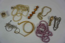 Quantity of Costume Jewellery, To include mainly Bead Necklaces