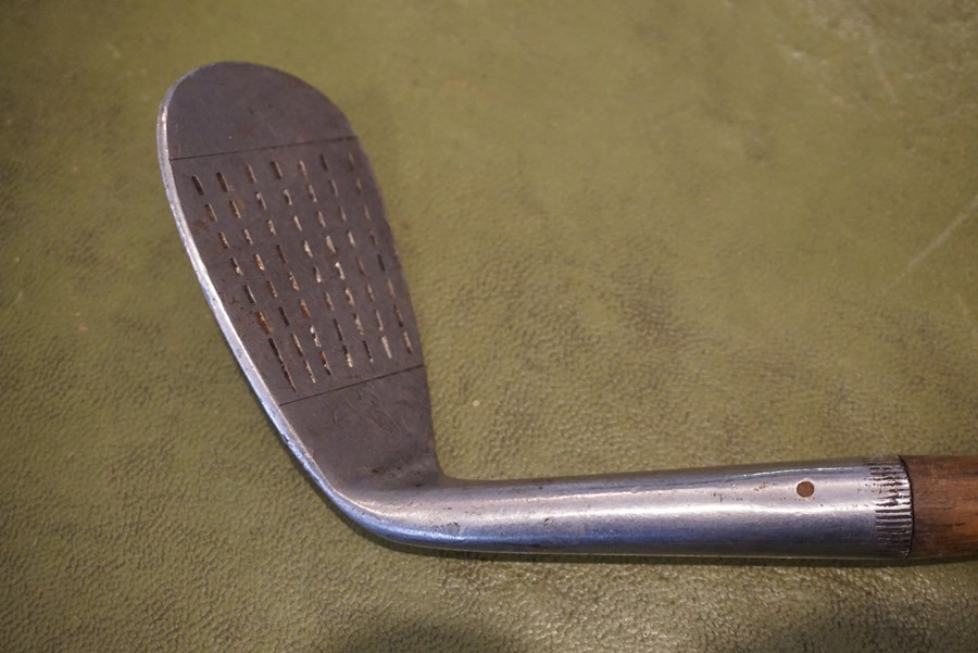 Golfing Memorabilia, A.Ferguson, Prestwick, Mashie Niblick Short Iron, 96cm long, Also with Quidrin? - Image 7 of 17