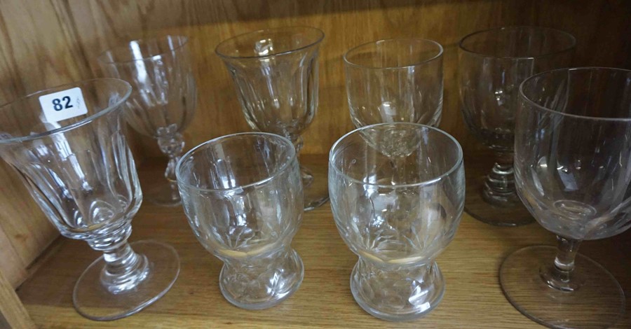 Collection of Regency Style Glass Rummers, Also with similar Glasses, Various sizes (14) - Image 2 of 3