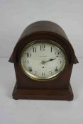 Seth Thomas U.S.A, Mahogany Cased Mantel Clock, 25cm high