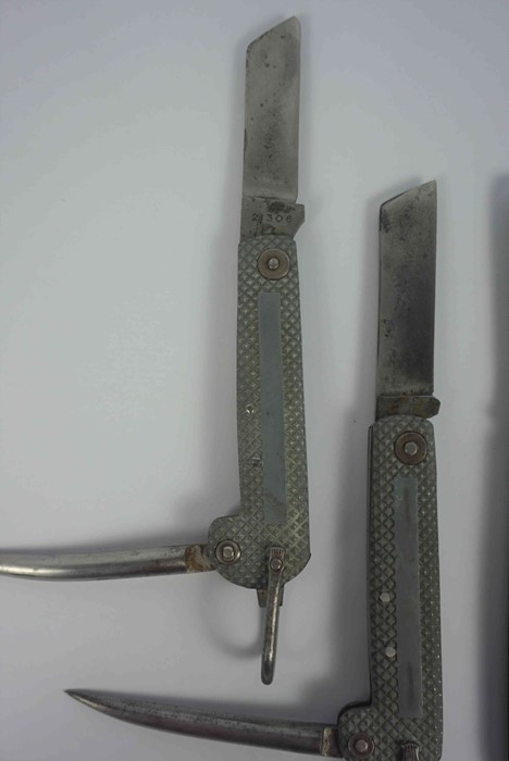 William Rodgers of Sheffield, Clasp Knife, No 21306, Having a Metal grip, Also with a Clasp Knife by - Image 4 of 4
