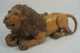 Carved Wood Figure of a Lion, 20cm high, 41cm wide