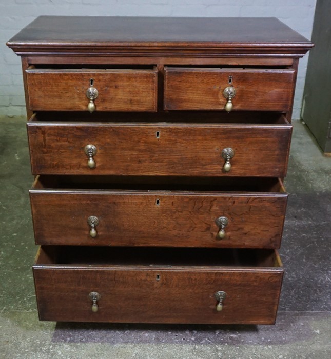 Queen Anne Revival Oak Chest of Drawers, Having two small Drawers above three long Drawers, Raised - Image 2 of 3