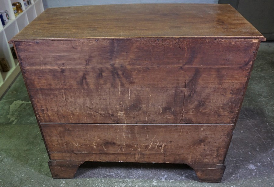 George III Mahogany Chest of Drawers, Having two small Drawers above three long Drawers, Raised on - Image 7 of 8