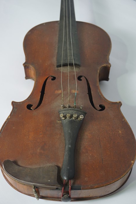 Antique Violin circa late 19th / early 20th century, Having Label to the interior for The Ruggeri - Image 8 of 23