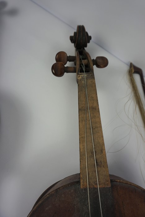 Antique Violin circa late 19th / early 20th century, Having Label to the interior for The Ruggeri - Image 5 of 23