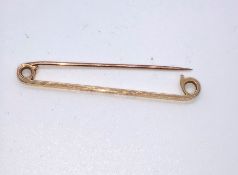 15ct Gold Brooch, In the form of a Safety Pin, Stamped 15ct, 2.6 Grams