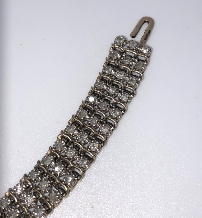 Diamond Tennis Bracelet, Set with approximately 135 Brilliant cut Diamonds, Measuring - Image 5 of 6