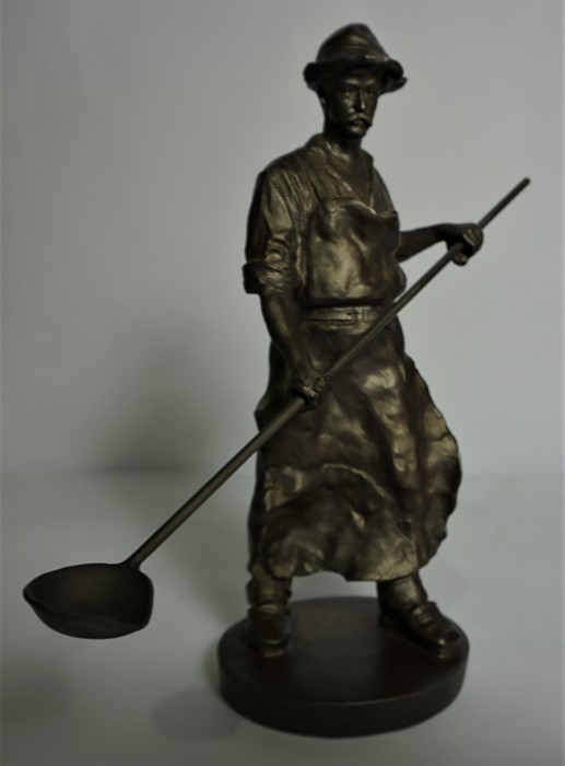 Metal Figure of a Metal Worker, Also with three small Metal Figures, To include a Blacksmith, And - Image 2 of 3