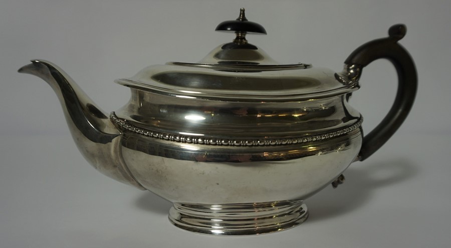 Hamilton & Inches of Edinburgh, Silver Three Piece Tea Service, Comprising of Tea Pot, Sugar and - Image 2 of 6