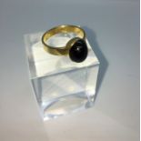 18ct Gold and Garnet Ladies Ring, Set with a Garnet Cabochon, Stamped 18, Gross weight 5.7 Grams,