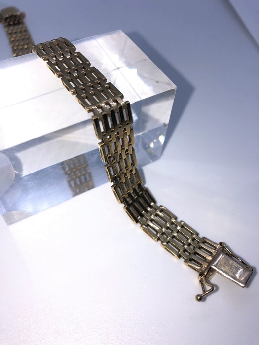 9ct Gold Bracelet, Stamped 9kt, 13.5 Grams, 19cm long - Image 3 of 4