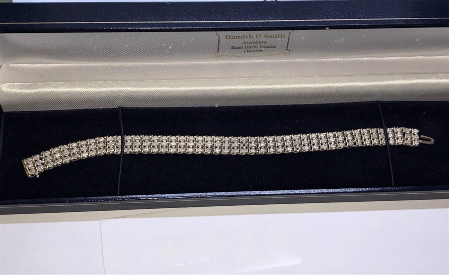 Diamond Tennis Bracelet, Set with approximately 135 Brilliant cut Diamonds, Measuring - Image 6 of 6