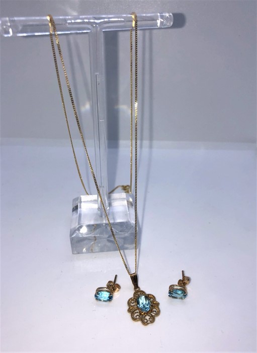 9ct Gold and Gemstone Ladies Pendant on Chain, With Matching Earrings, The Gems are possibly Blue - Image 3 of 6