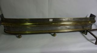 Georgian Brass and Steel Fire Fender, 25cm high, 138cm wide, 25cm deep, Also with three similar