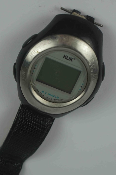 Three Modern Battery Operated Wristwatches, Comprising of examples by Klik and Lifemax, Also with - Bild 4 aus 7