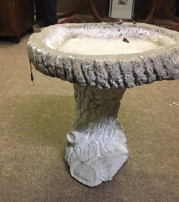 Garden Bird Bath style Pedestal, 40cm high, 44cm wide