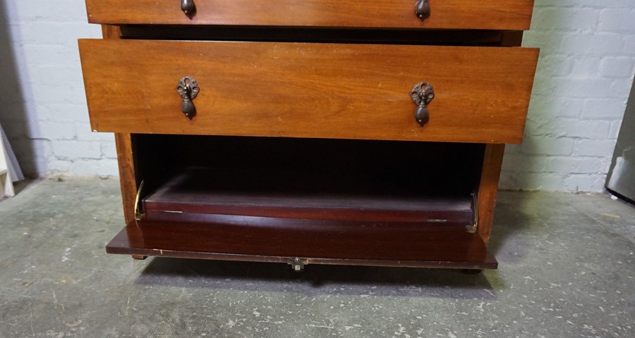 Vintage Chest of Drawers, 107cm high, 108cm wide, 49cm deep - Image 7 of 8