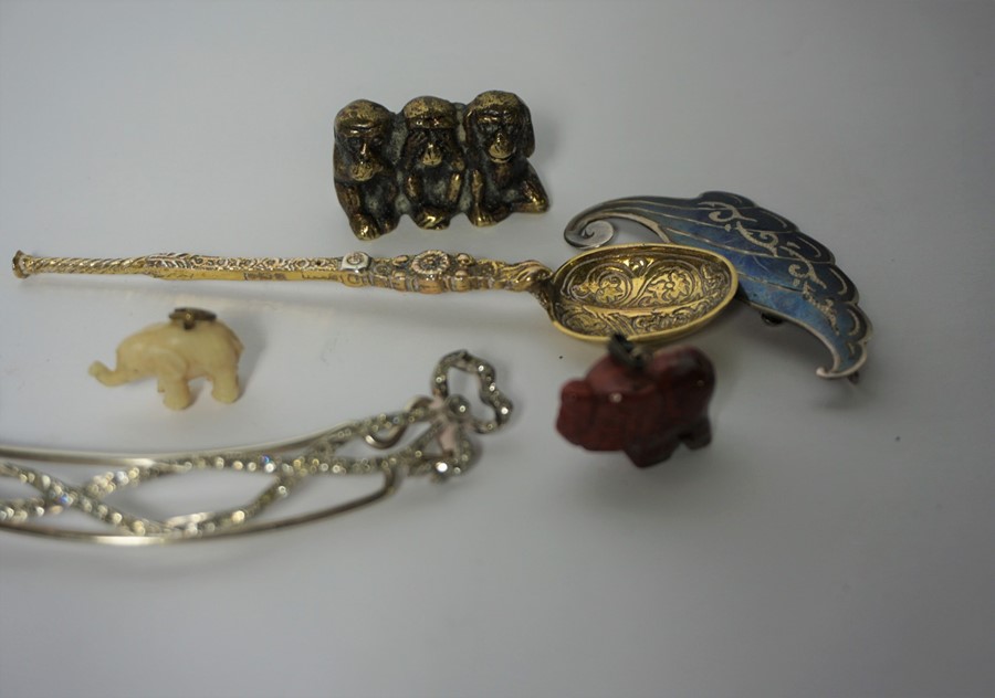 Small Mixed Lot of Jewellery and Collectables, To include an Ivory Elephant Pendant, Marcasite - Image 4 of 5