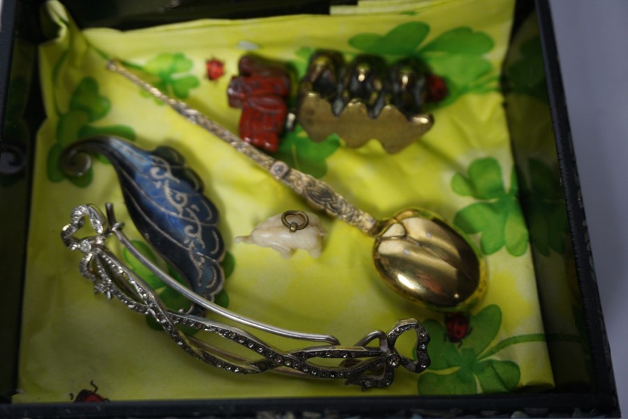 Small Mixed Lot of Jewellery and Collectables, To include an Ivory Elephant Pendant, Marcasite - Image 3 of 5