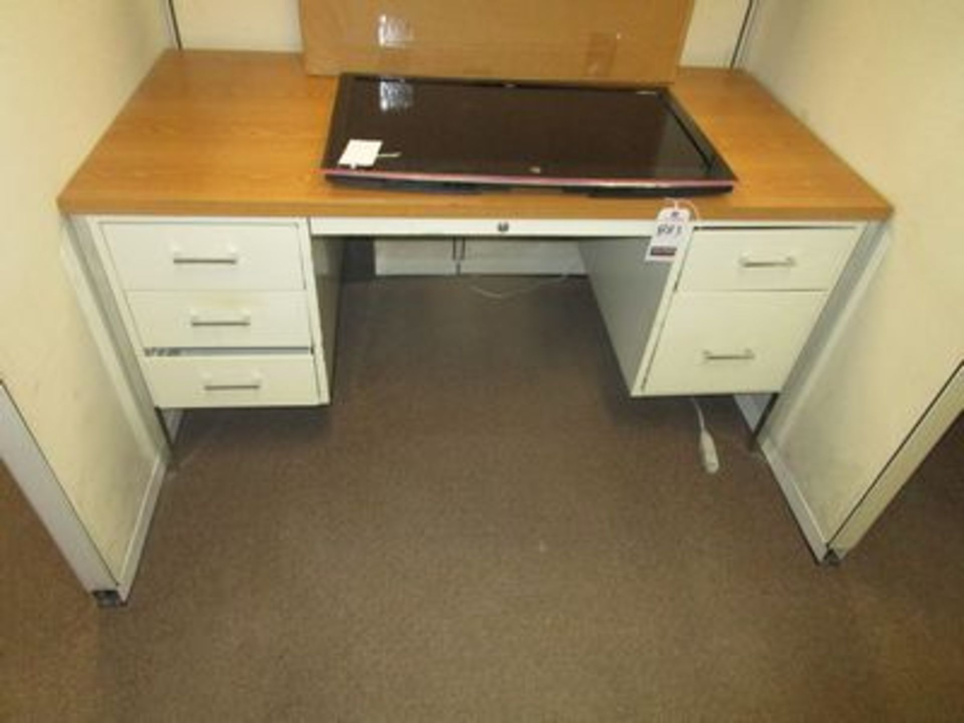 5' D.P. FORM. TOP DESK