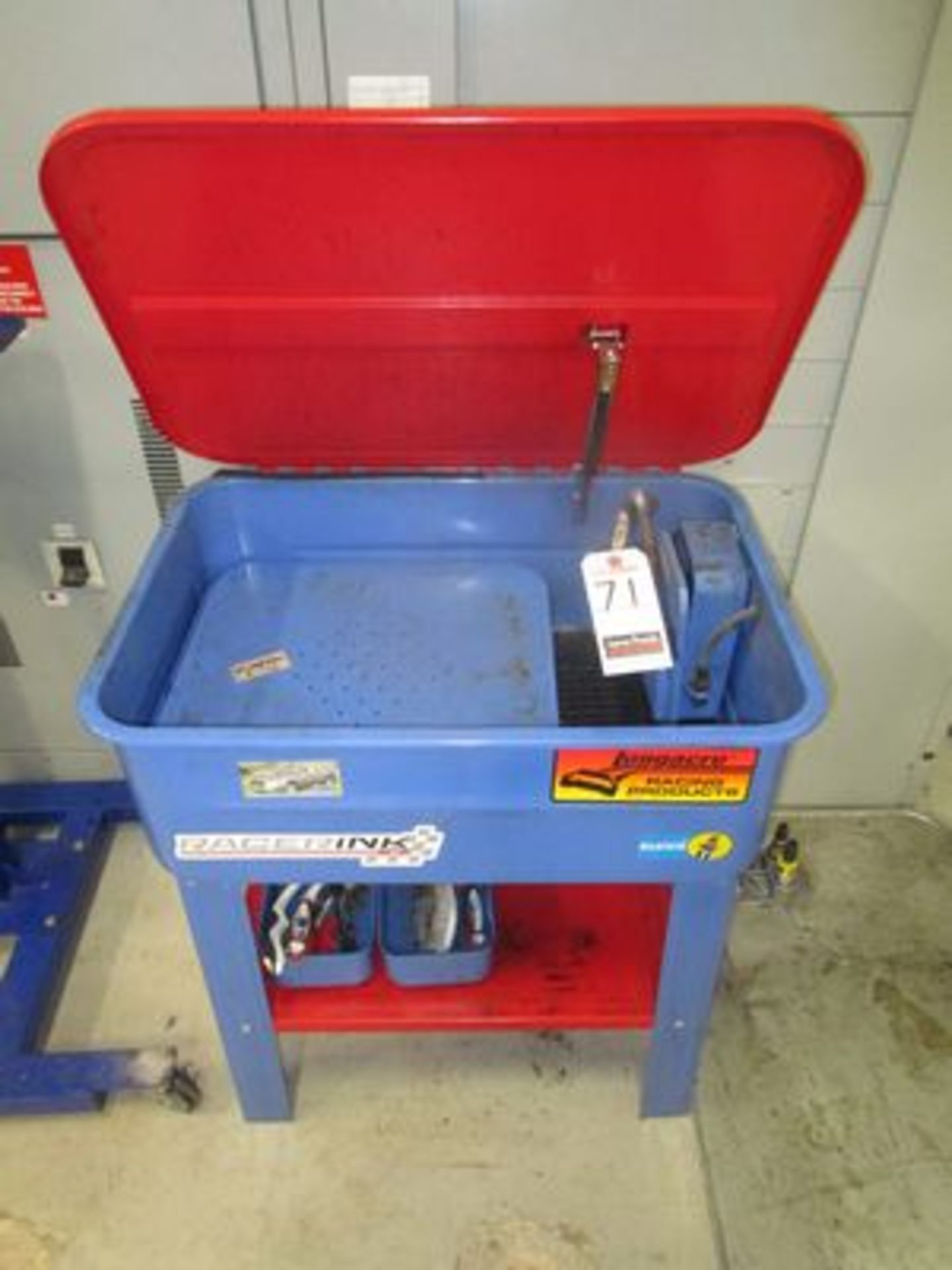 CENTRAL MACHINERY 30"X20" ELECTRIC PARTS WASHER