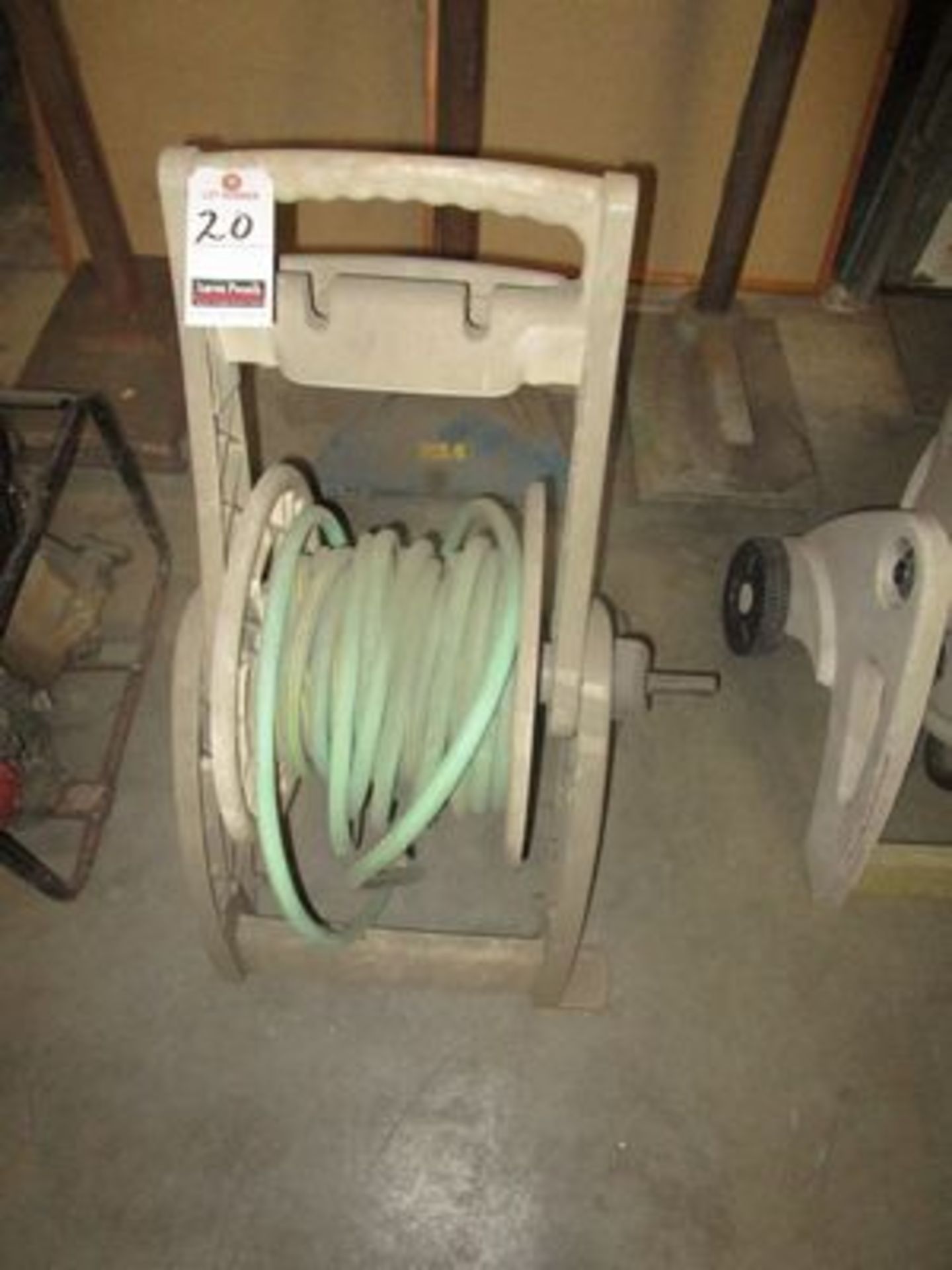 PORT. HOSE REEL