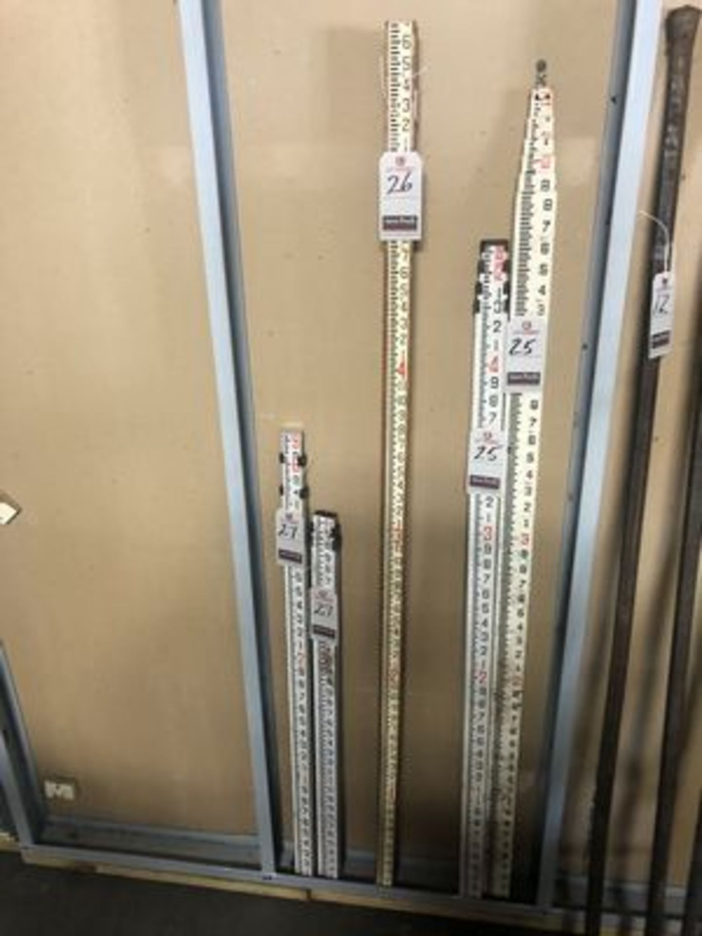 ASS'T 9' & 8' MEASURING STICKS