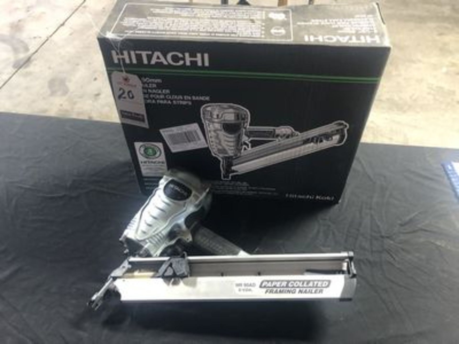 HITACHI 3 1/2" PNEU. STRIP NAILER