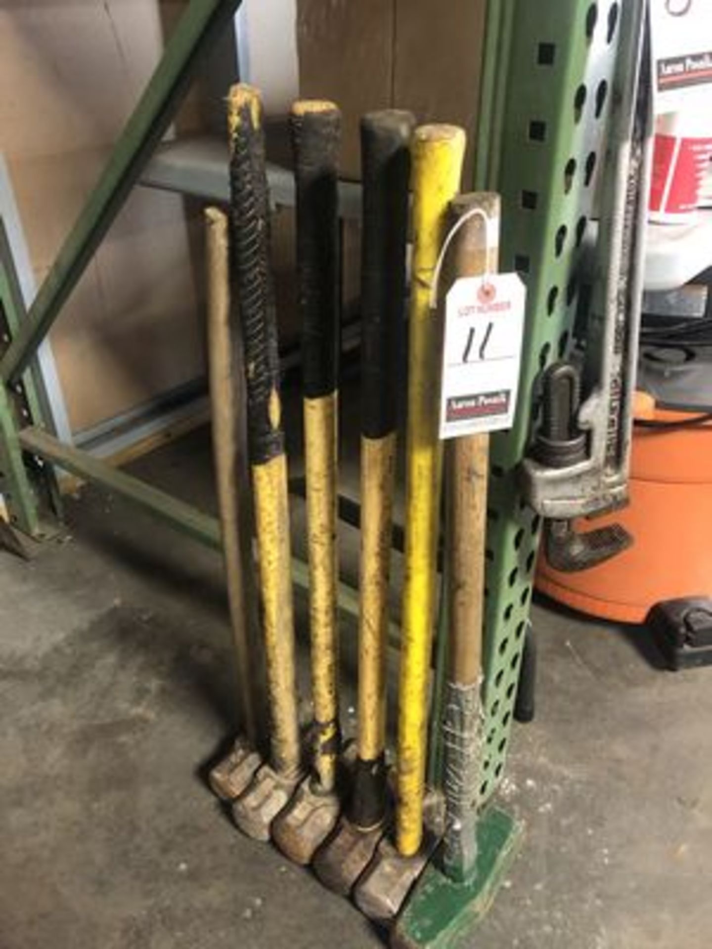 ASS'T H.D. SLEDGE HAMMERS