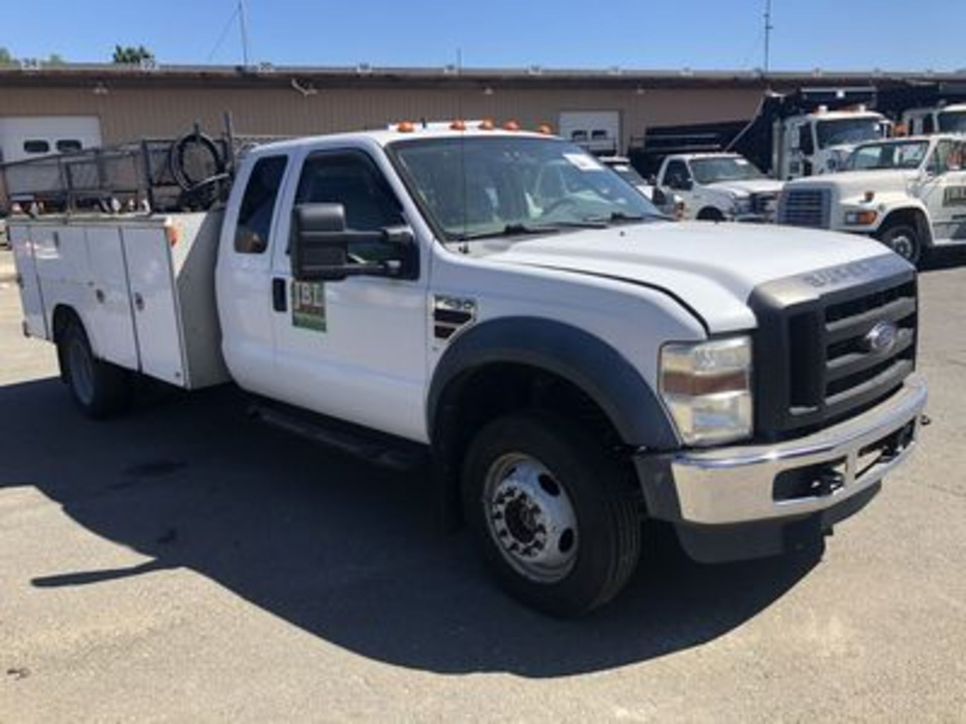 2008 FORD F-450XL SUPER DUTY UTILITY TRUCK, 4X4, EXT. CAB., AT, AC, 11' BODY W/ UPPER RACK, VIN# - Image 2 of 4