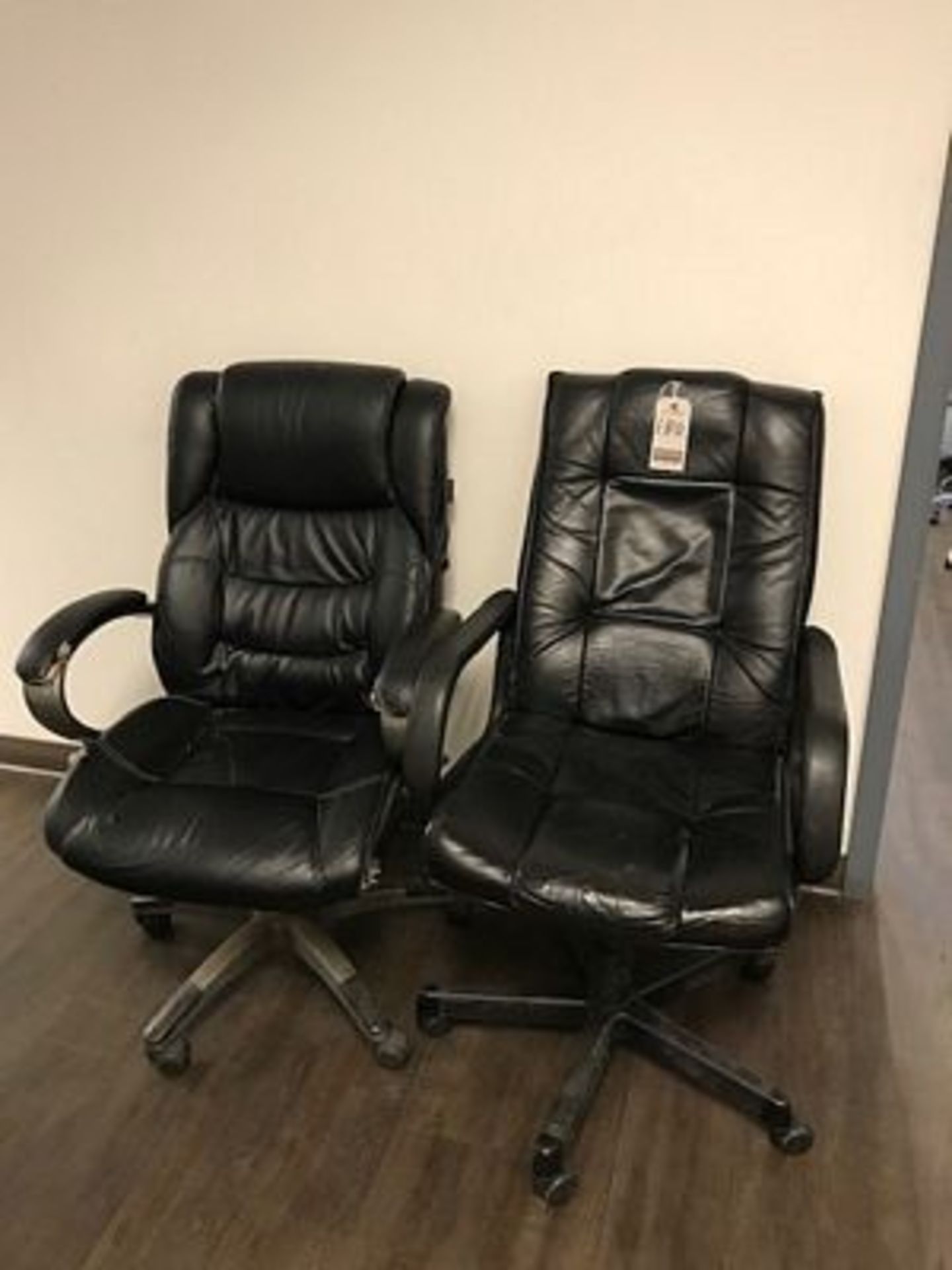 ASS'T LEATHER EXEC. CHAIRS