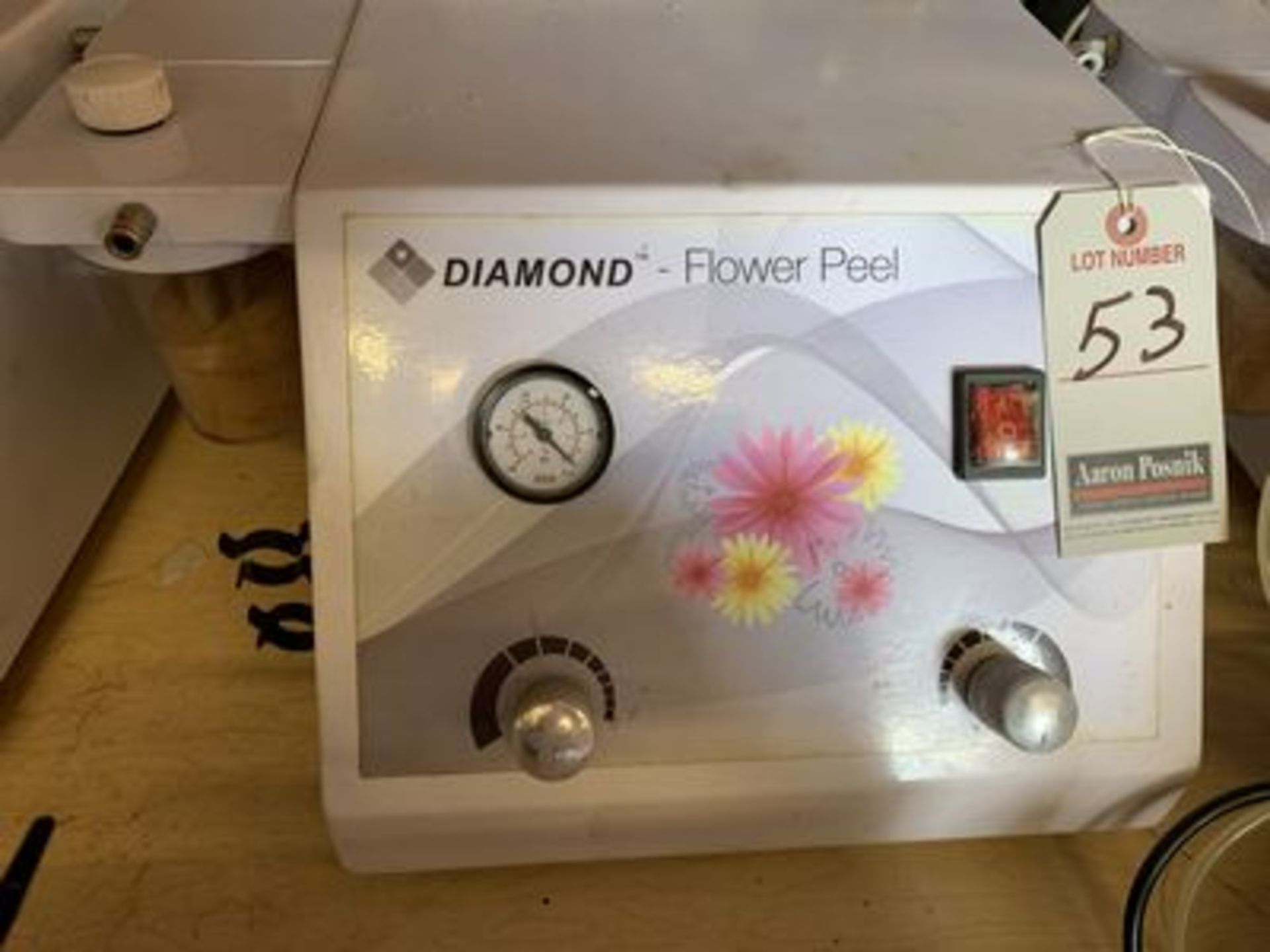 DIAMOND MICRODERMABRASION MACHINE W/ GAUGE, S/N DFP-2010-001