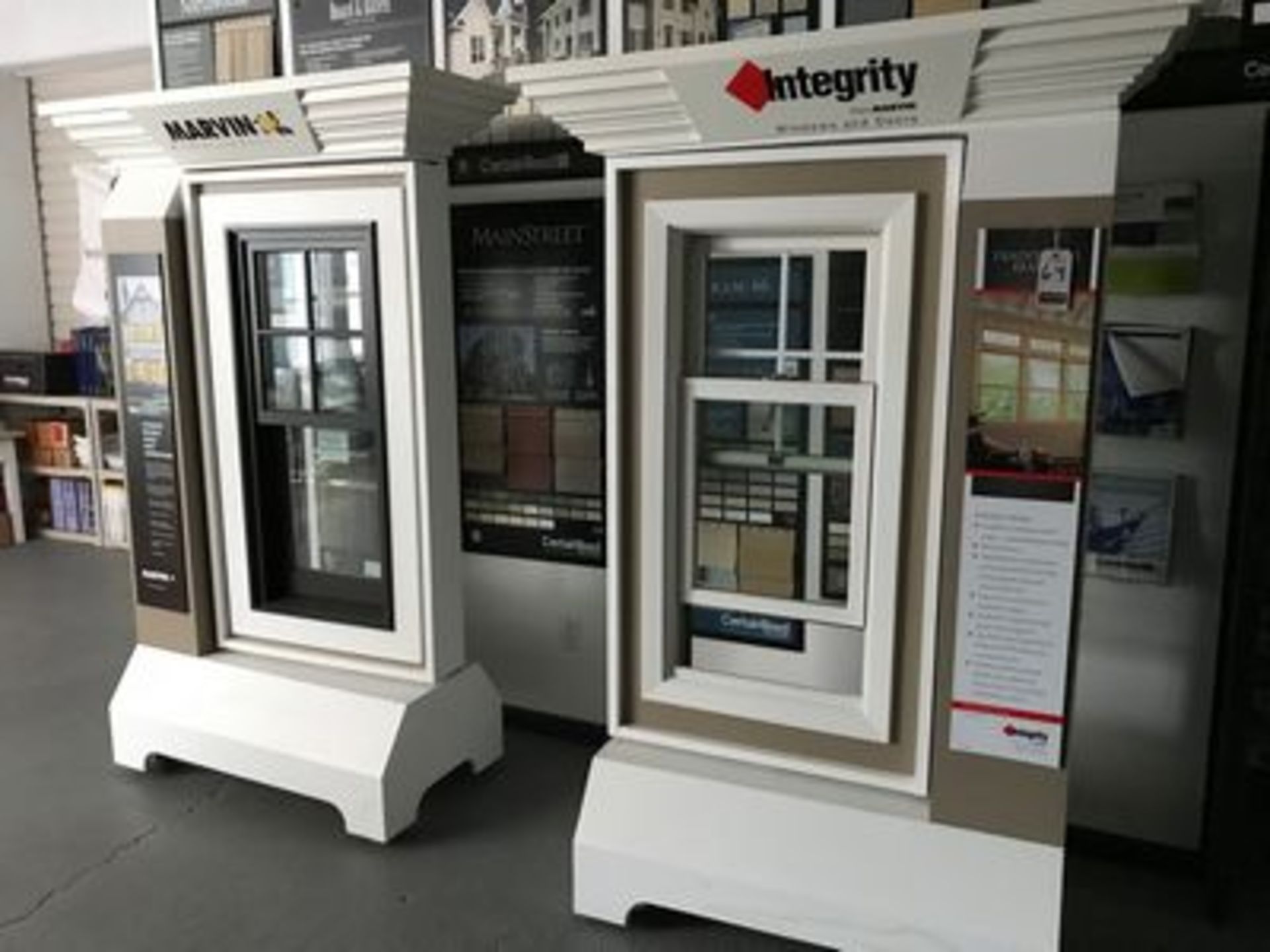 4'X6' PORT. POLY WINDOW DISPLAY UNITS