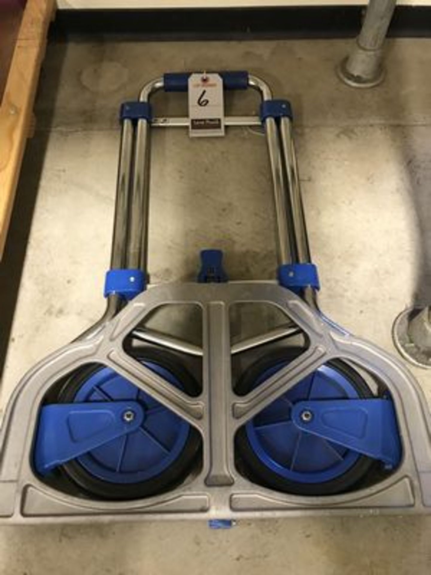 2-WHEEL ALUM. FOLDING HAND TRUCK