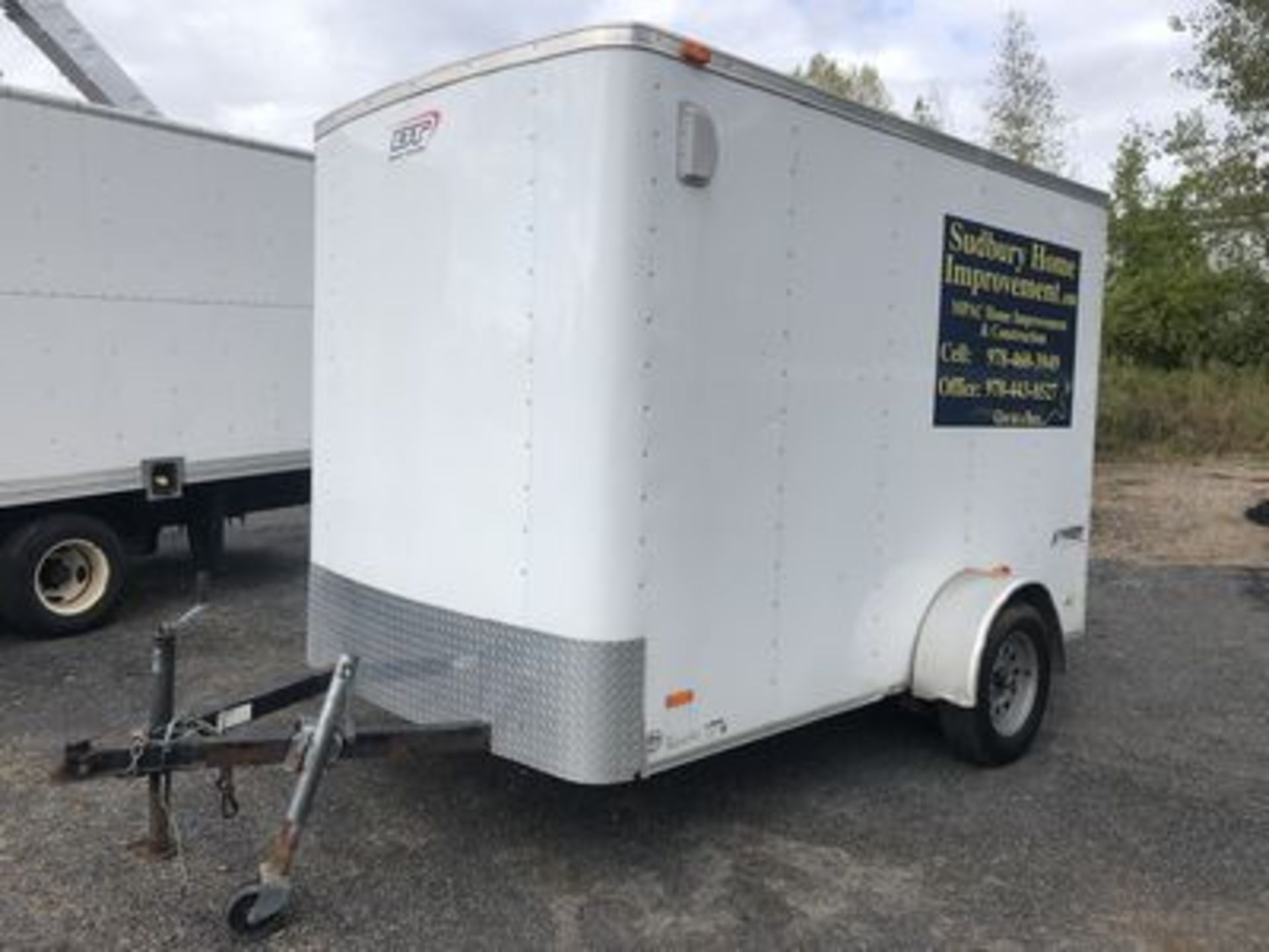 2011 BRAVO 10' ENCLOSED S/A UTILITY TRAILER, SWING DOOR, 3500# CAP, VIN # 542BB1011CB000815 - Image 2 of 3