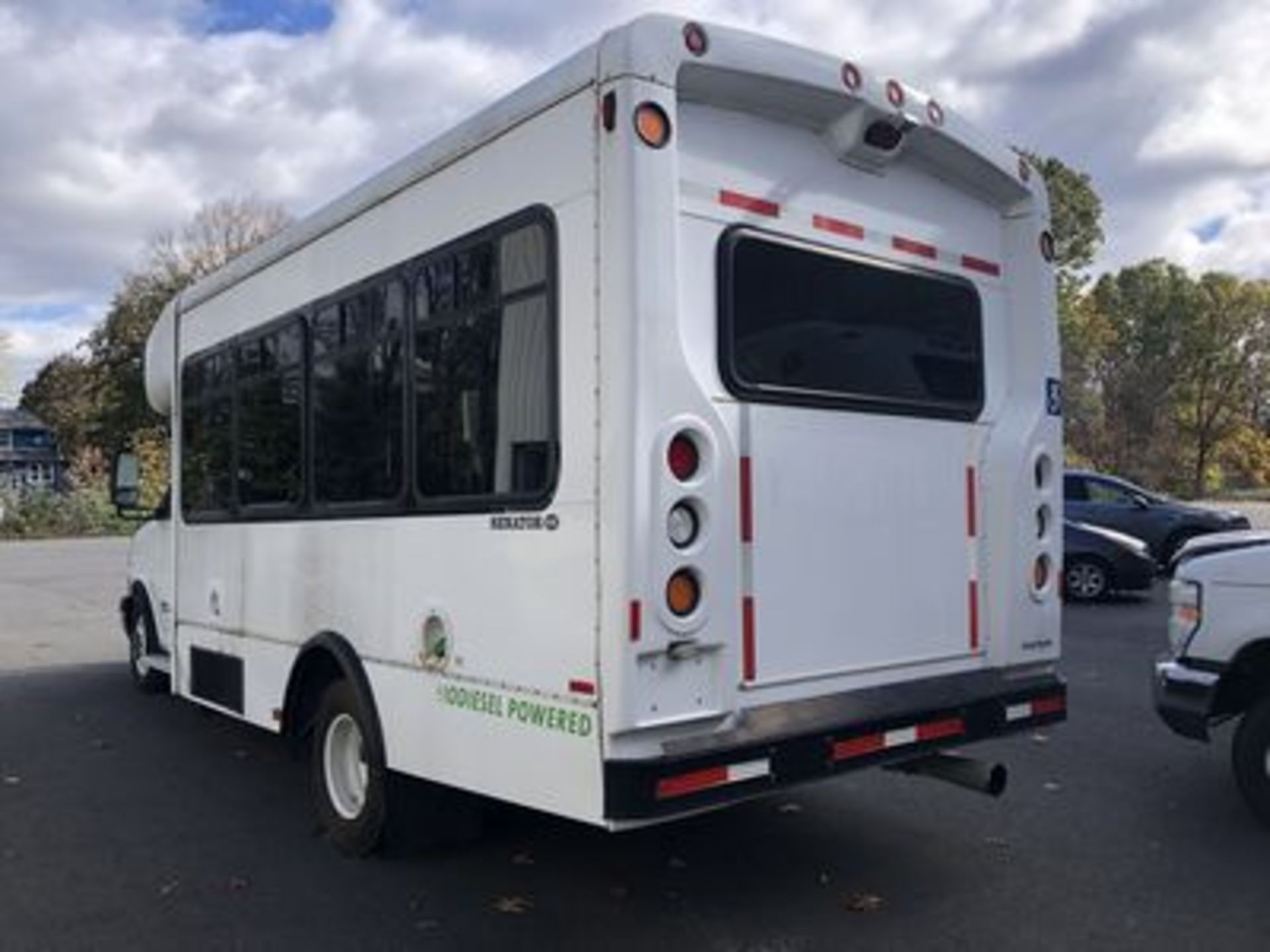 2012 CHEVROLET EXPRESS 4500 SHUTTLE BUS, 10-PASSENGER, DURAMAX DIESEL, AT, AC, VIN # - Image 3 of 3