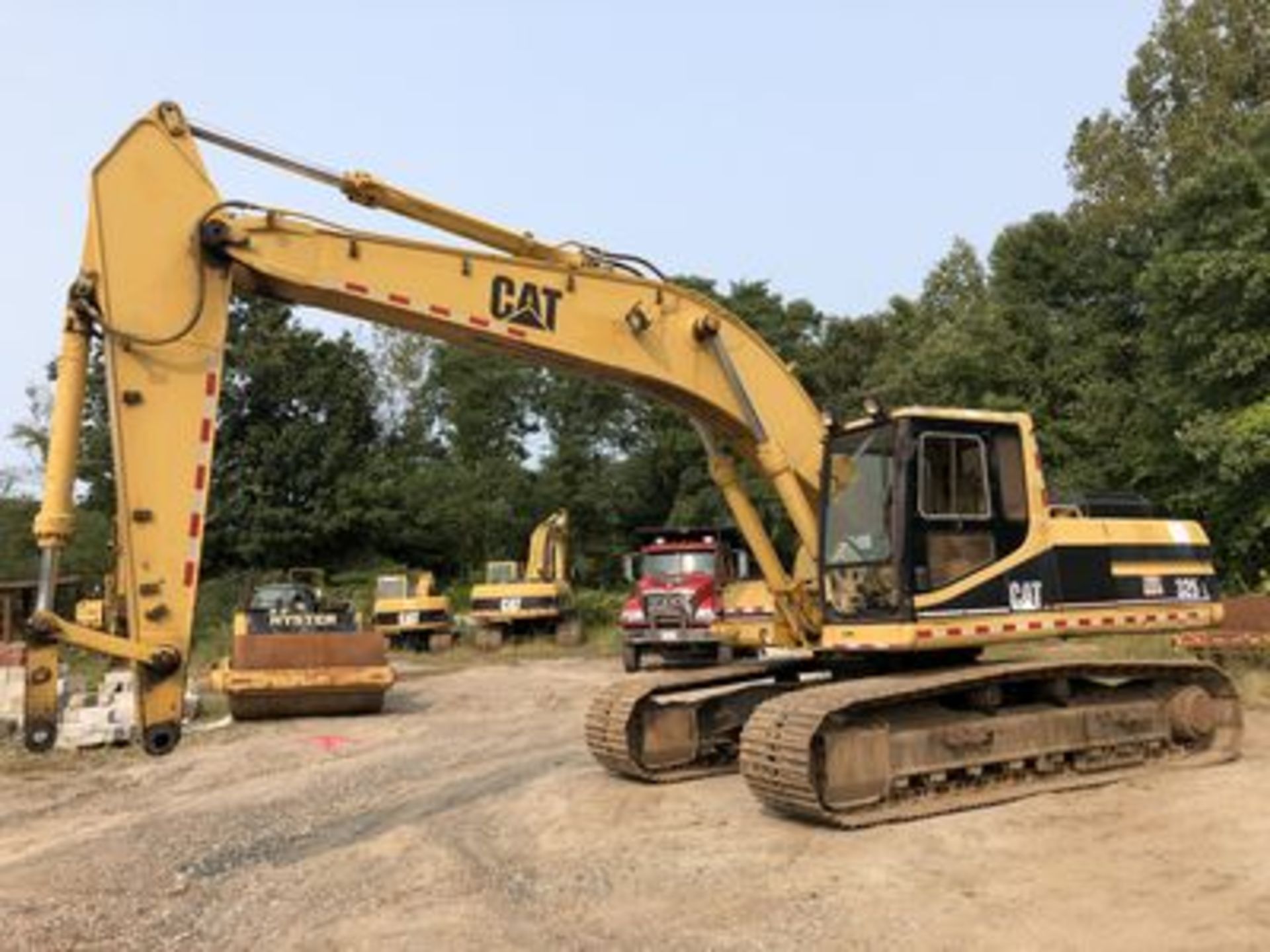 1994 CAT 325L HYD. CRAWLER EXCAVATOR, CAT3116 DIESEL ENGINE, ENCLOSED CAB W/ HEAT & AC, 125" - Image 3 of 4