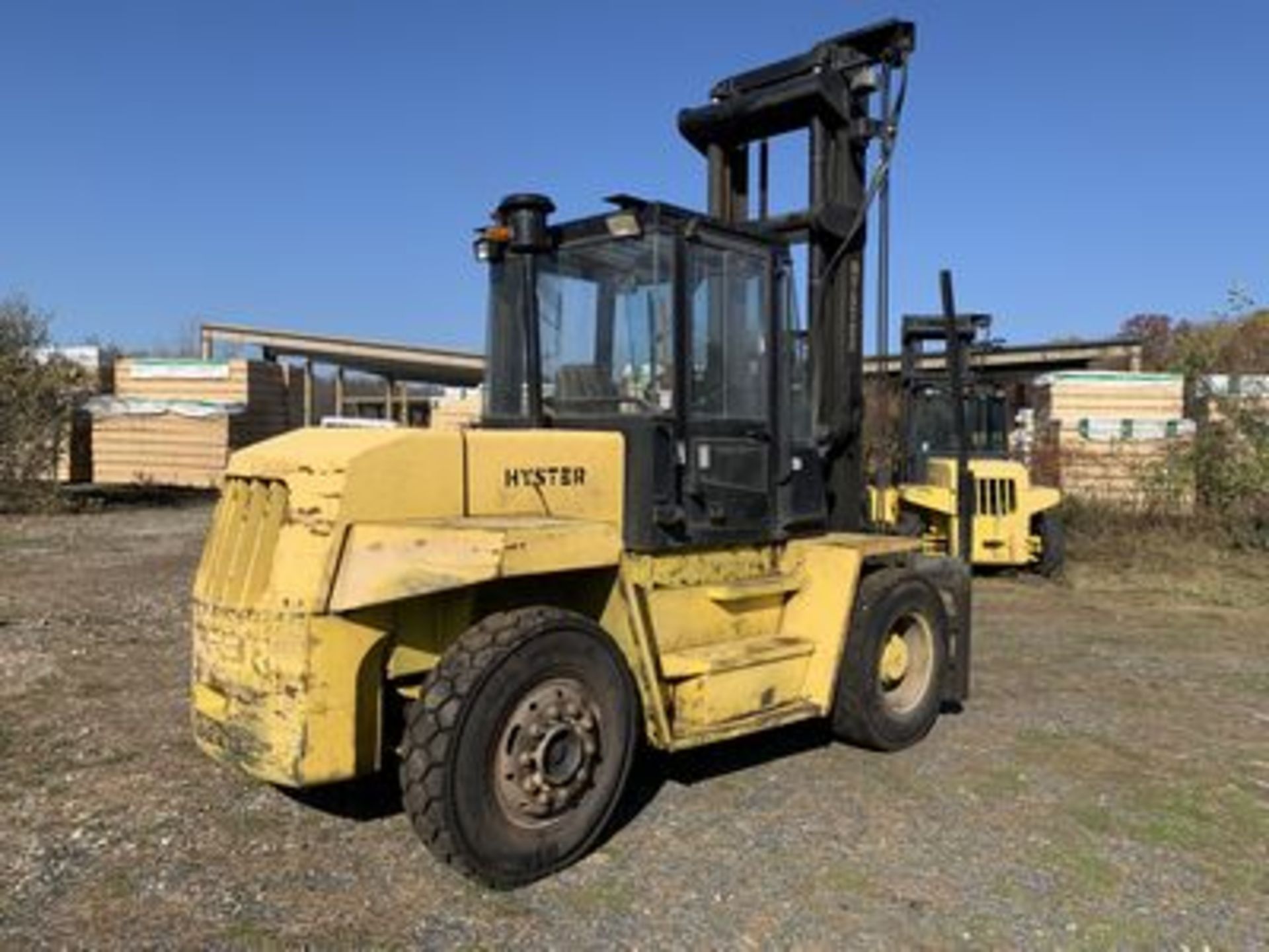 HYSTER H210XL, DIESEL, 21,000# CAP., 211" LIFT HT., SIDE SHIFTER, PNEU. TIRES, EROPS, DUAL FRONT - Image 4 of 4