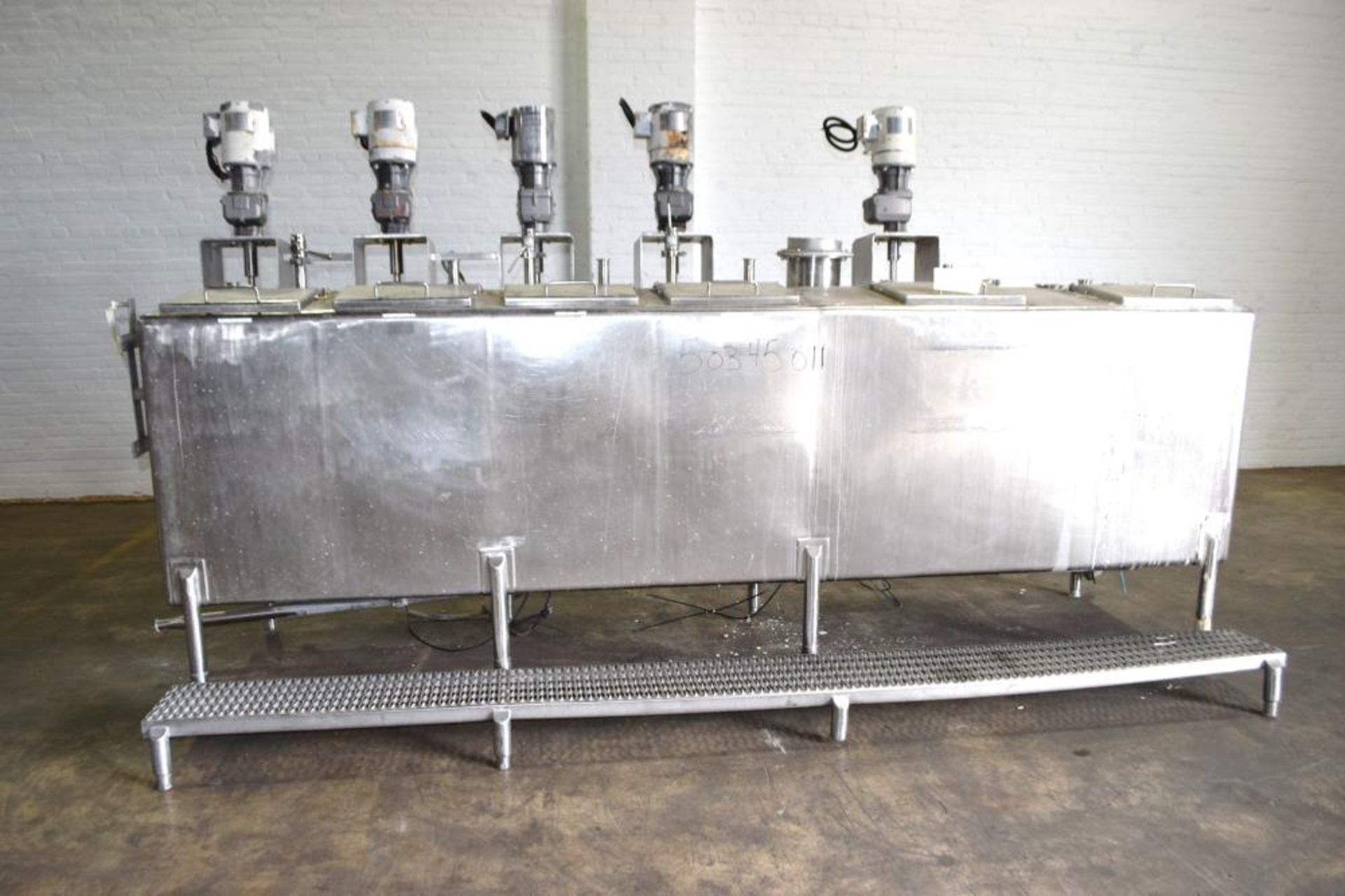 6 Compartment Rectangular Stainless Steel Tank