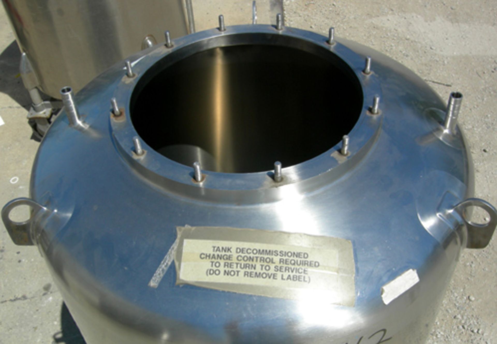 Used- 400 Liter Stainless Steel Walker Stainless Pressure Tank - Image 14 of 18