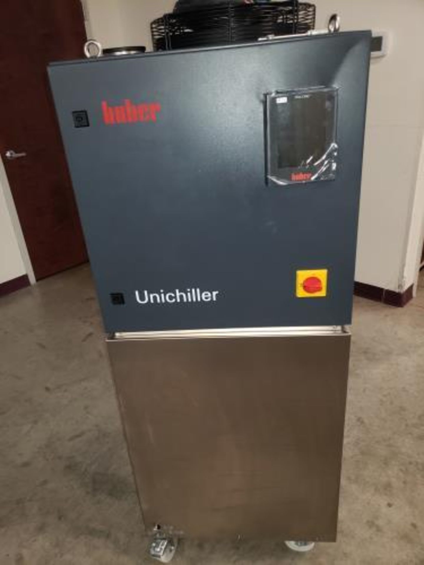 Unused/Out-of-Box- Huber Unichiller 060T Chiller/ Recirculating Cooler. Model Unichiller 060T.