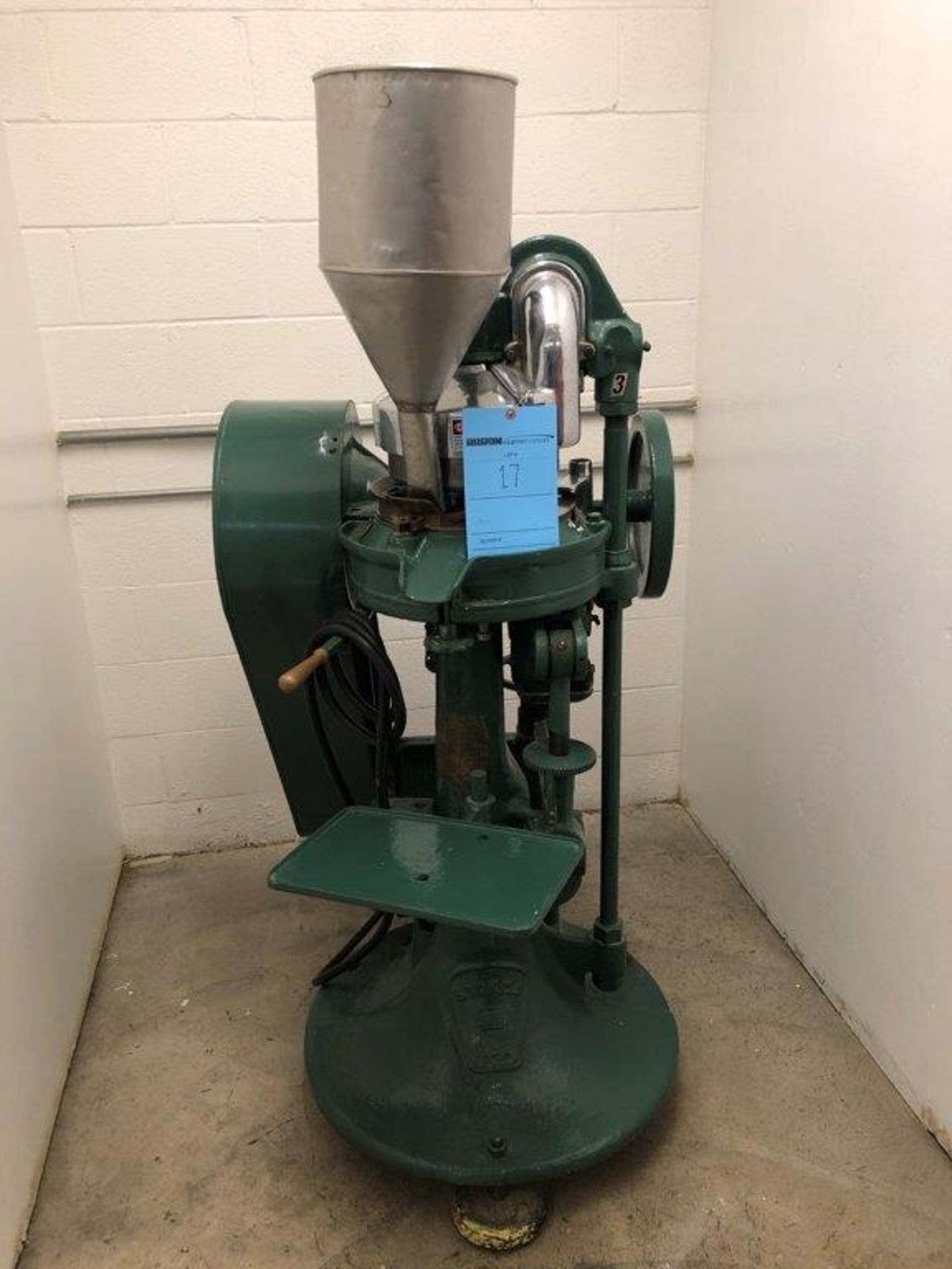 Stokes Tablet Press, RB2