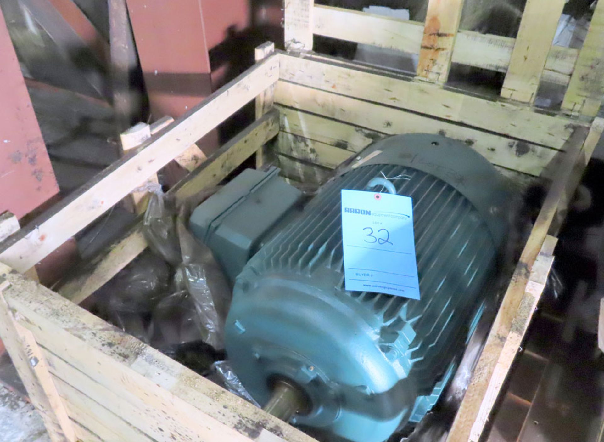 Unused Leeson 100hp motor