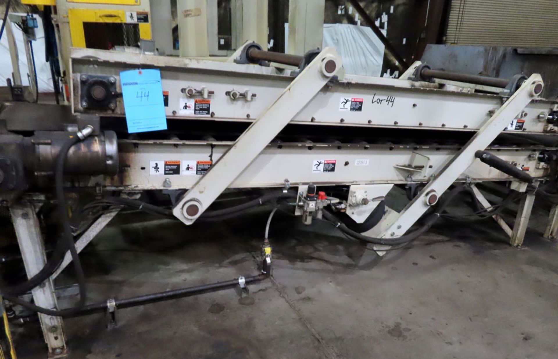 Hamer Bag Flatening Conveyor