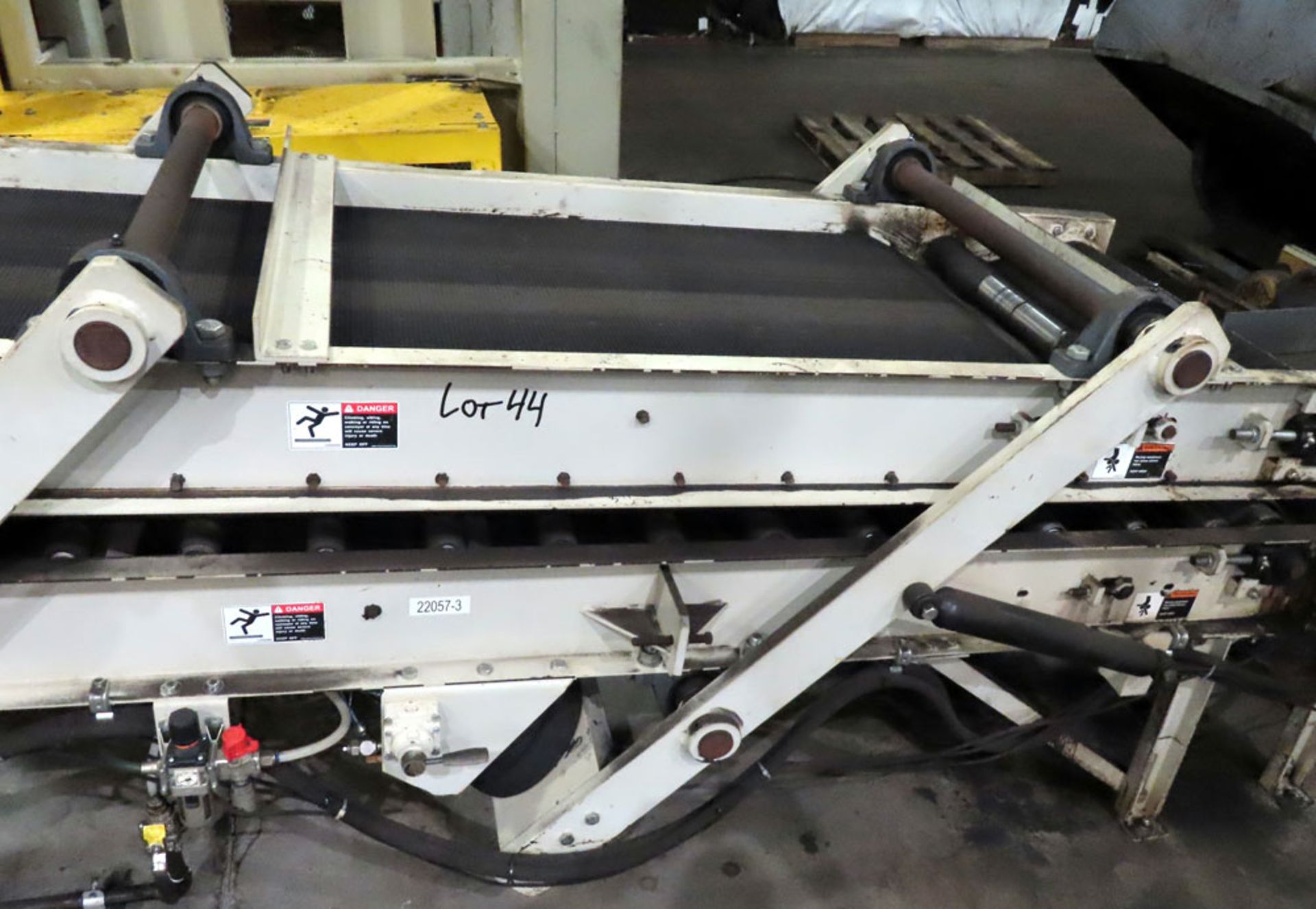 Hamer Bag Flatening Conveyor - Image 3 of 7